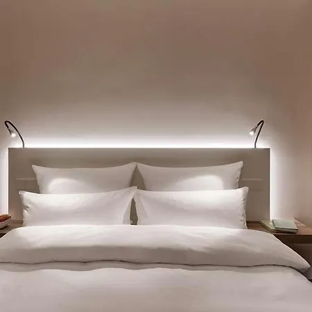 Hotel Steigenberger Htl *
