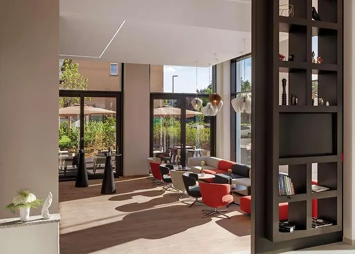 ホテル Steigenberger Htl